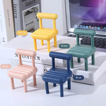Mobile Phone Holder, Mini Chair Cell Phone Stand, Portable Smartphone Dock, Cellphone Holder for Desktop Design Compatible with All Mobile Phones (1 Pc) - Super Bachat