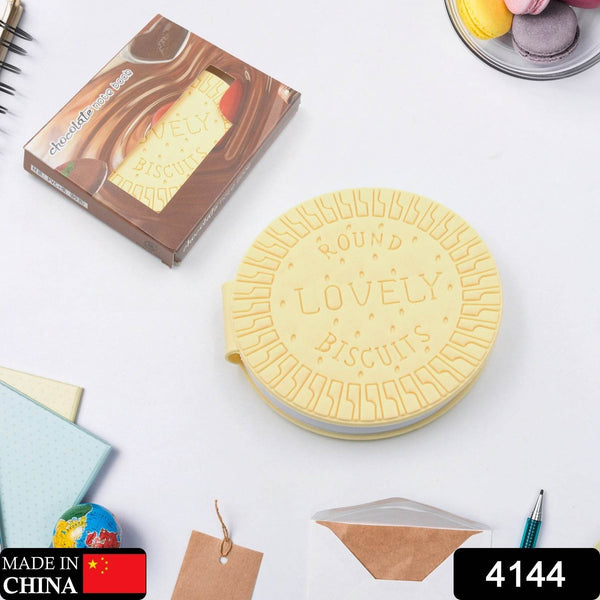 Round Chocolate Diary Notebooks Original Chocolate Smell Writing Practice Book Early Learning Copybook Premium Chocolate Book ( 1Pc Book ) - Super Bachat