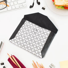 Multipurpose Pouch With Magnetic Lock(1 Pc / 19×14 Cm) - Super Bachat