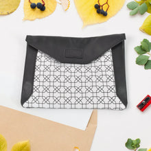 Multipurpose Pouch With Magnetic Lock(1 Pc / 19×14 Cm) - Super Bachat