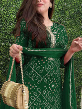 GoSriKi Women's Rayon Blend Straight Printed Kurta with Pant & Dupatta (TURAE Green-GS_XL_Green_X-Large)