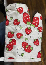 Designer Multicoloured Oven Mitt and Pot Holder - Super Bachat